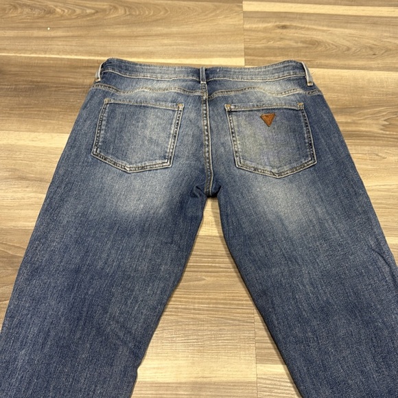 Guess Blue Tom boy Jeans with Vintage Distressing size 28 - Picture 9 of 9